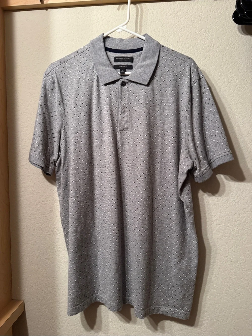 Banana Republic Gray Short Sleeve Polo Shirt - XL - Black/White Dot Design